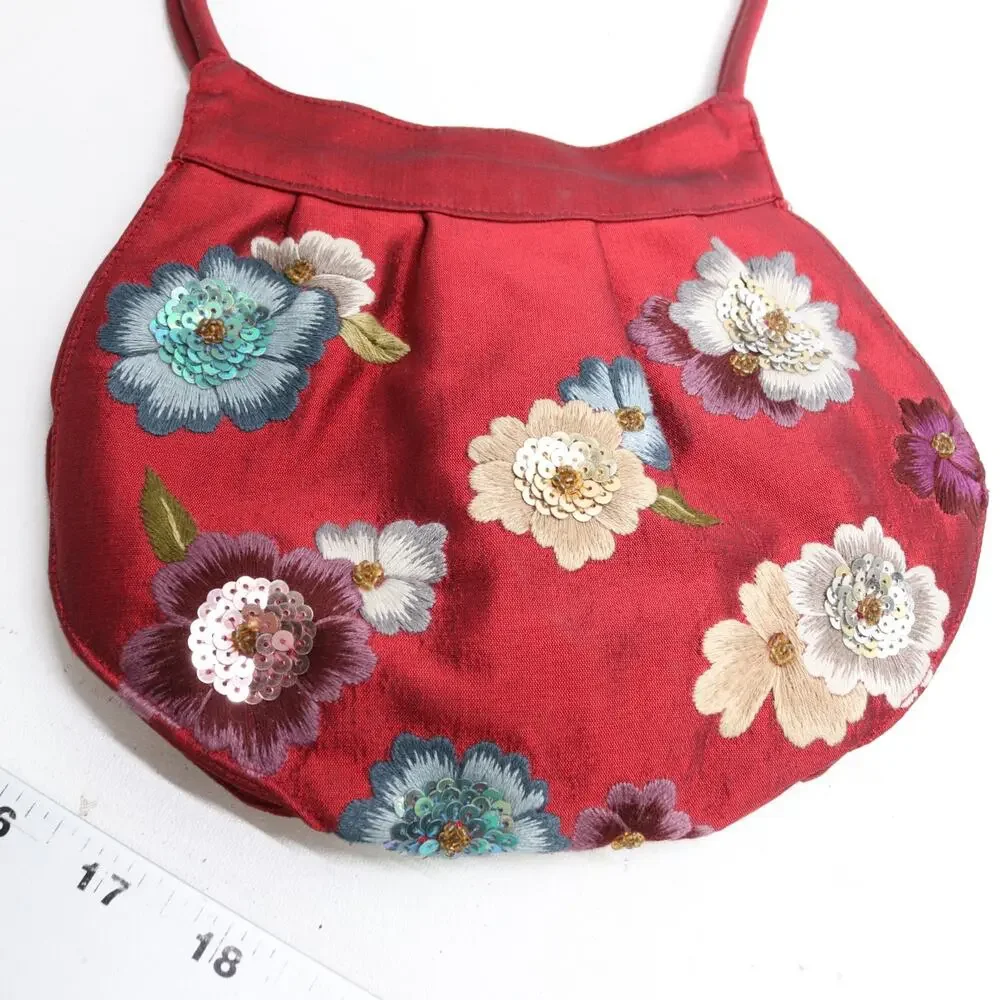 DV Evening Handbag S Red Floral Embroidered Sequin Beaded Purse Satchel Bag